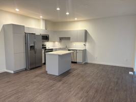 featured image of 213 N 76th Ave