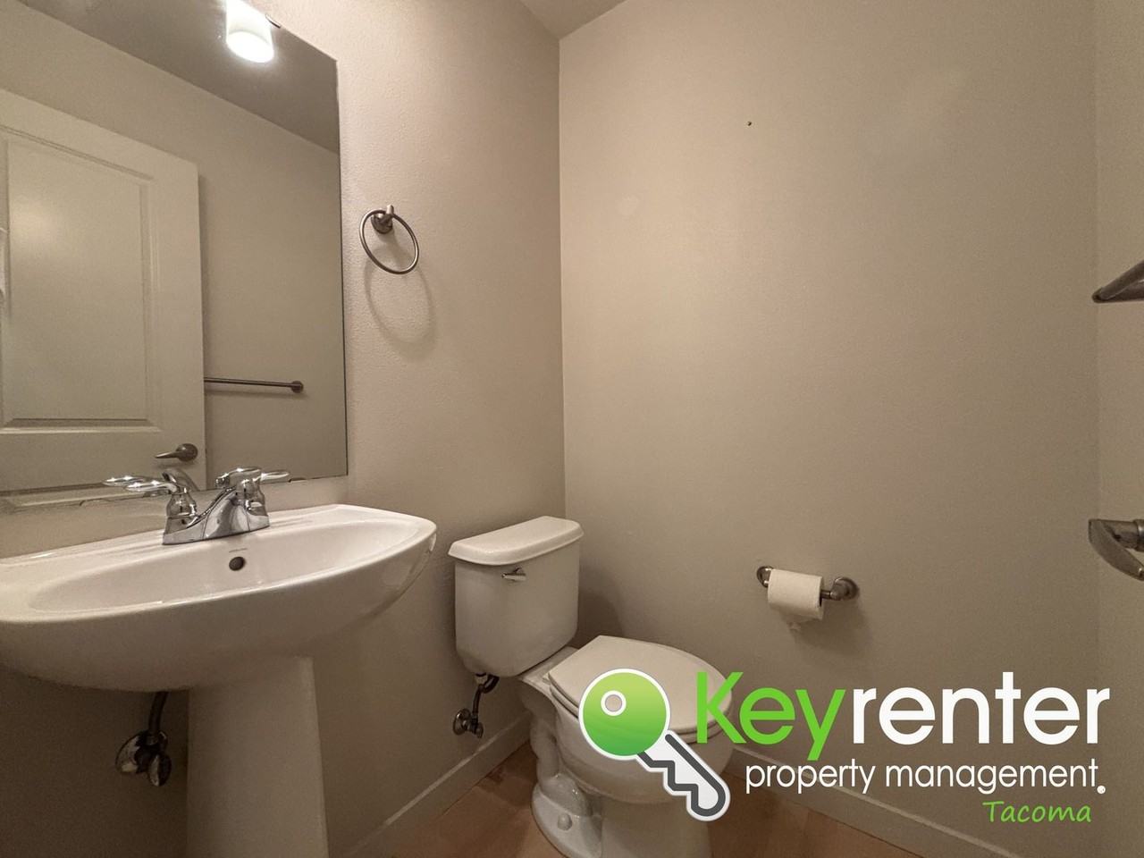 2164 Yakima Ct - Photo 3 of 20