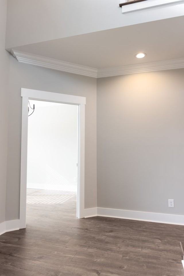 1069 Veridian Dr #B - Photo 4 of 50