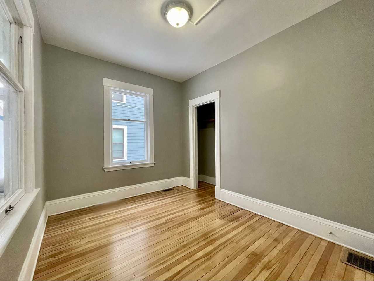 3620 Harriet Ave - Photo 3 of 9