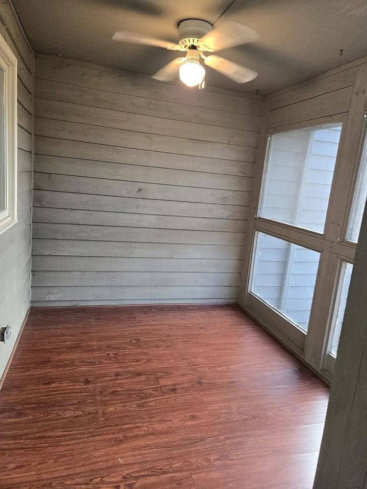 3046 Laurel Springs Dr - Photo 3 of 45