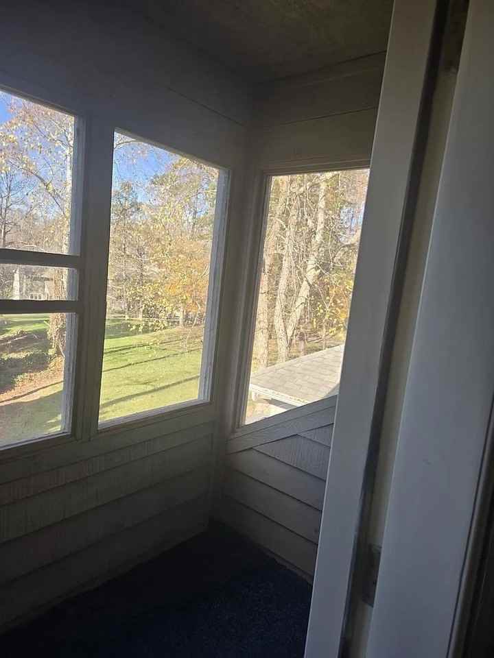 3046 Laurel Springs Dr - Photo 4 of 45