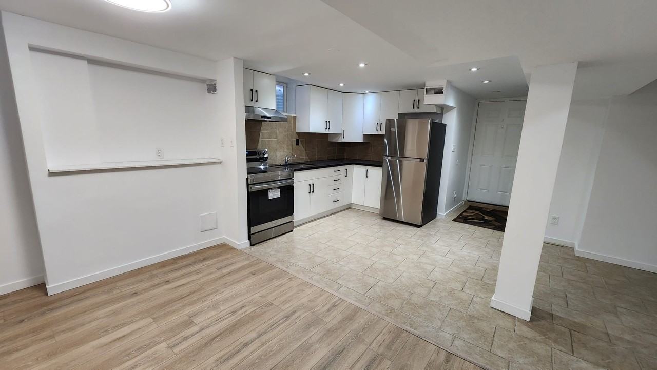 18 Greenleaf Terrace - Photo 2 of 10