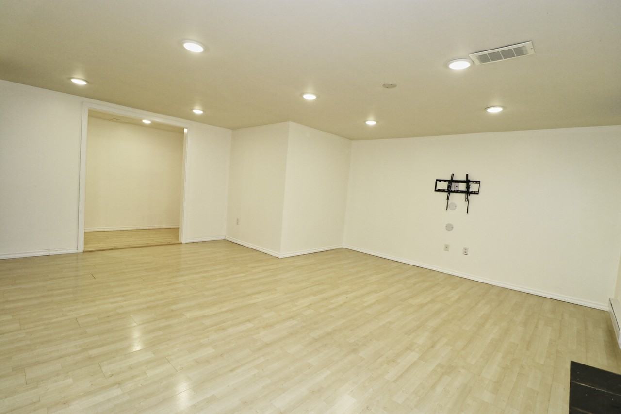 165 26th Street East - Photo 3 of 15