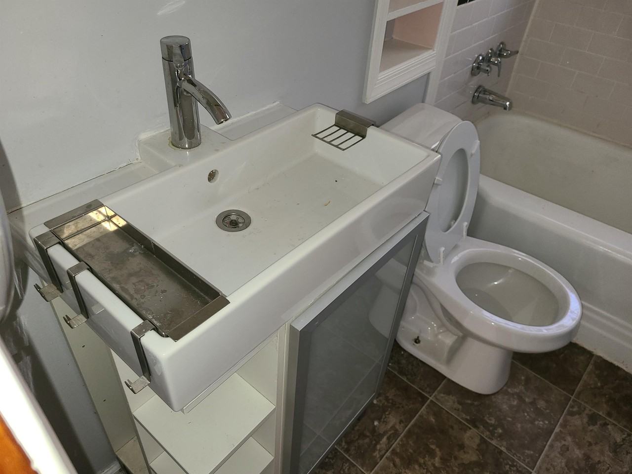 8221 Mercer Dr #14802708 - Photo 2 of 20