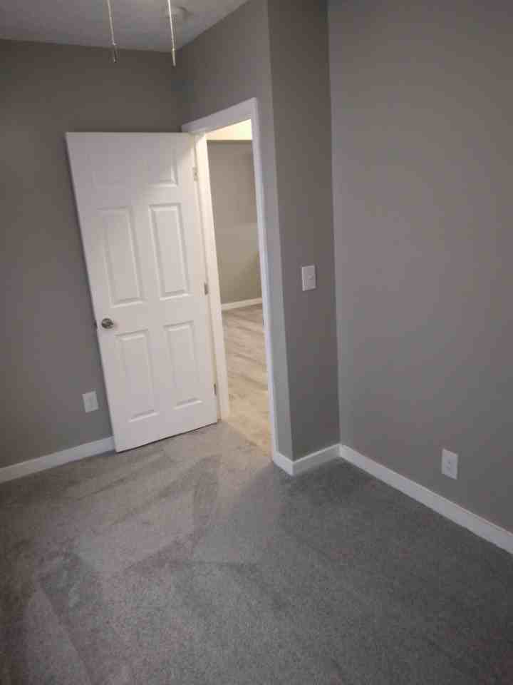 2273 Amherst Ave - Photo 3 of 17