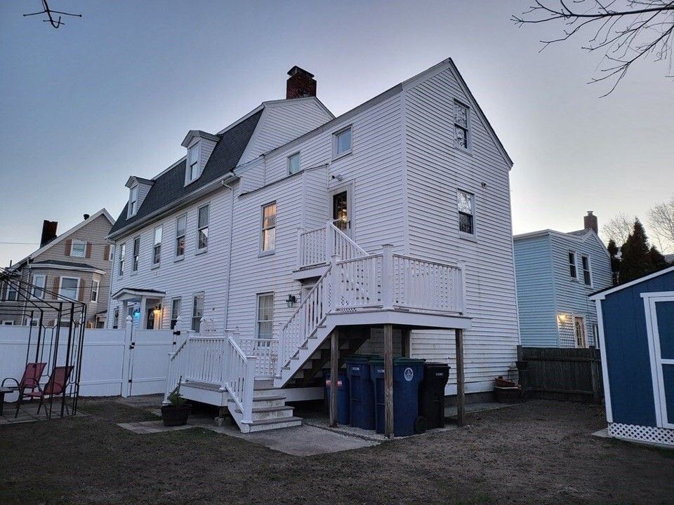 12 Conant St - Photo 3 of 9