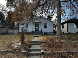 featured image of 325 Sumner St