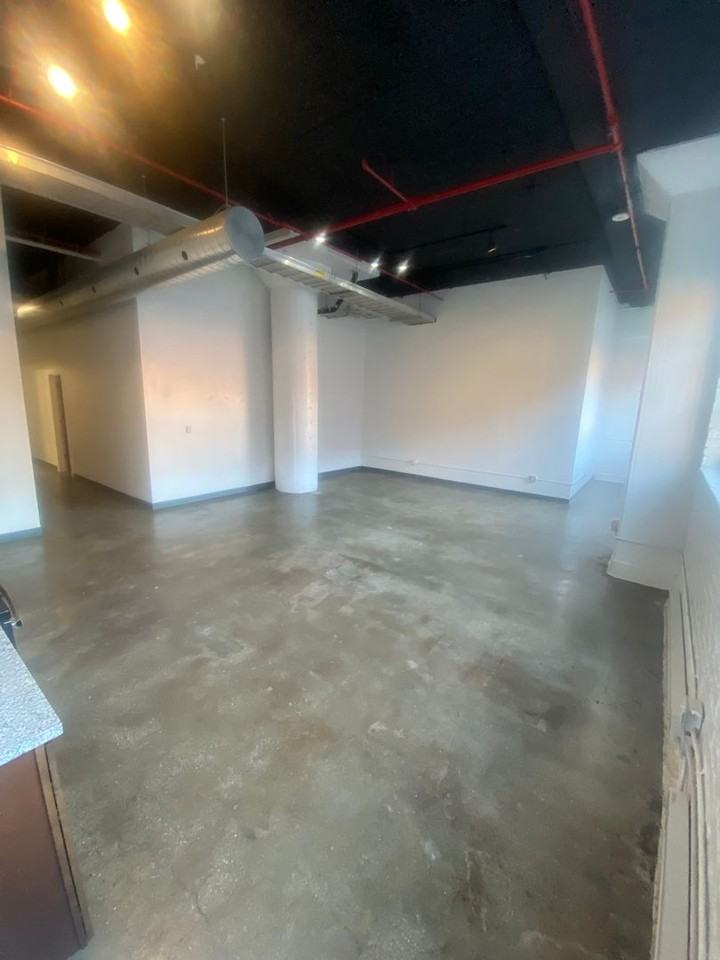 Mitchell Park Plaza Apartment - Photo 3 of 50