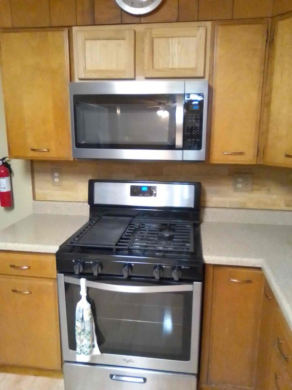 1133 Tremont St - Photo 3 of 8