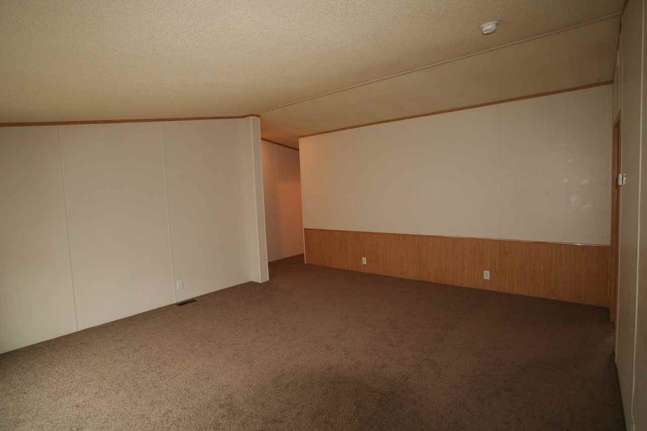 225 Silver Maple Dr - Photo 2 of 13