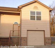 featured image of 1132 Country Club Ln