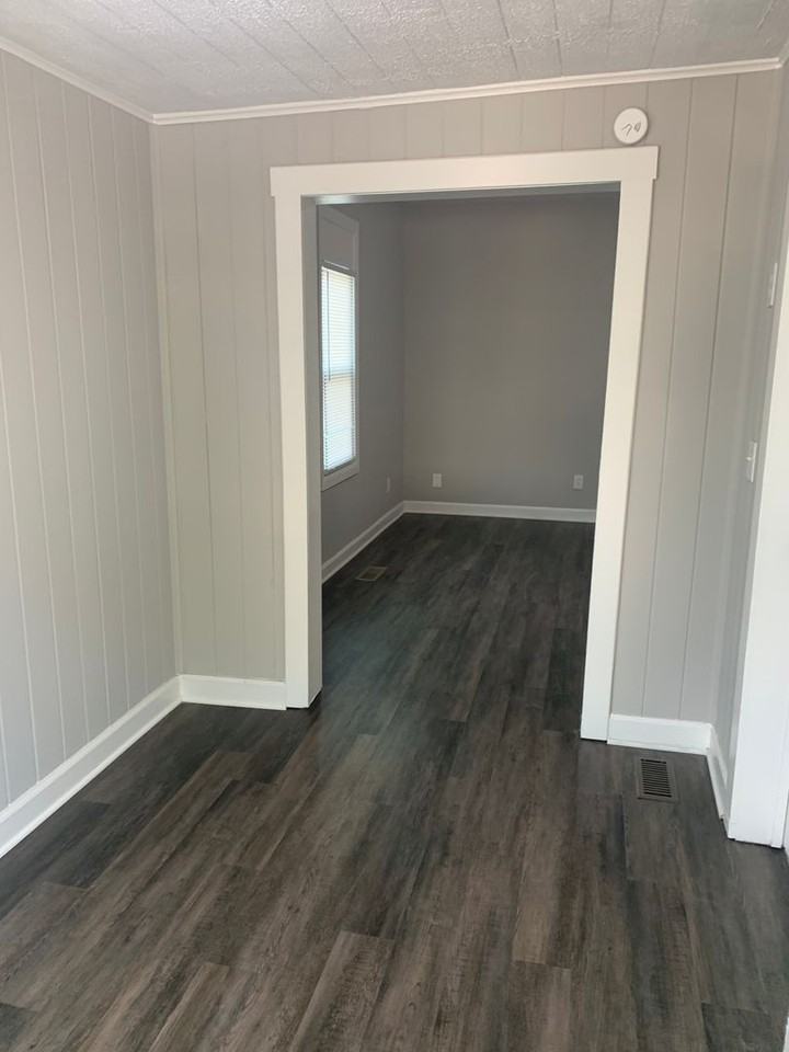 6424 Carnegie St - Photo 2 of 9