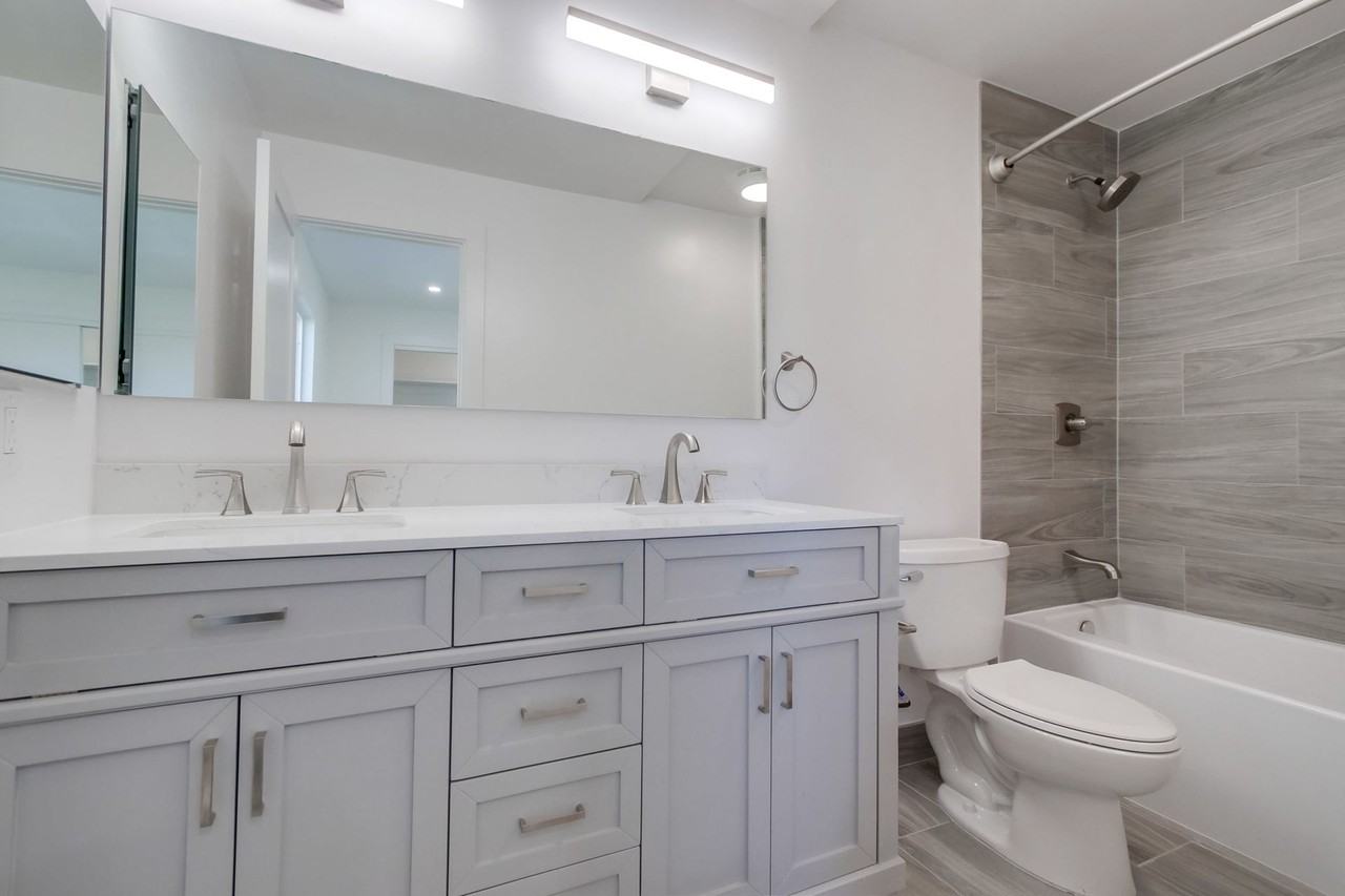 738 S. Orange Avenue - Photo 2 of 25