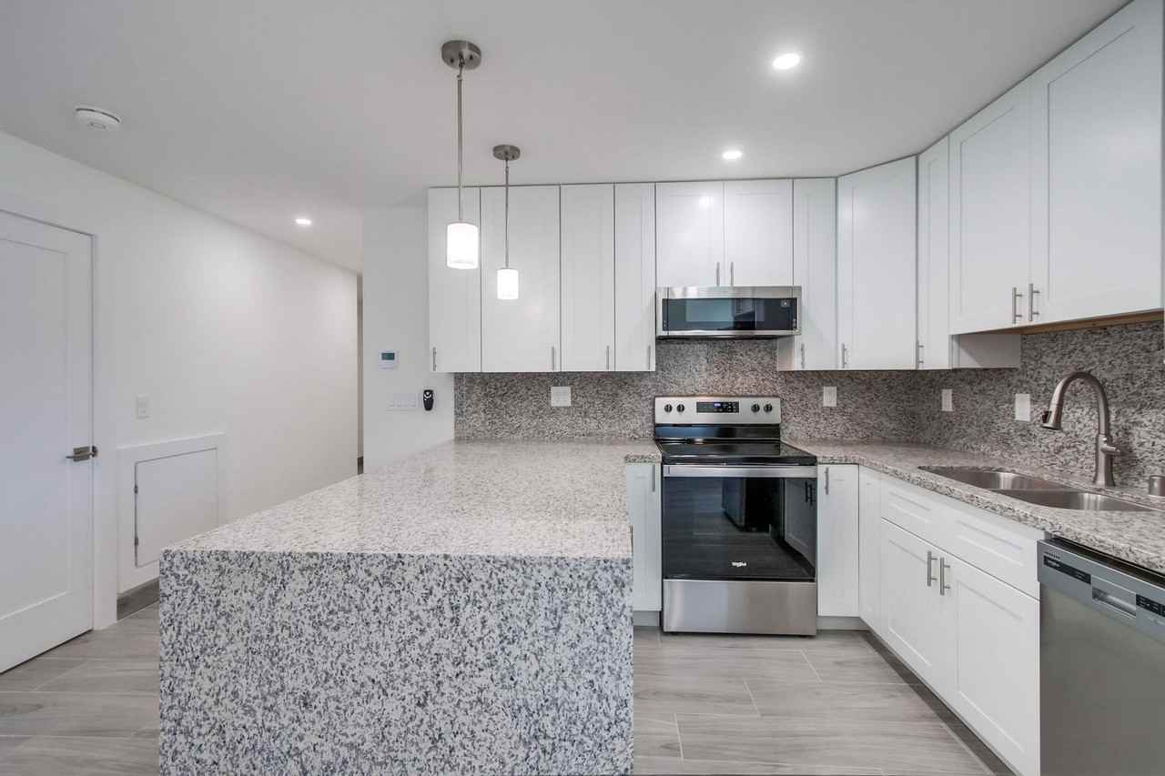 738 S. Orange Avenue - Photo 6 of 25