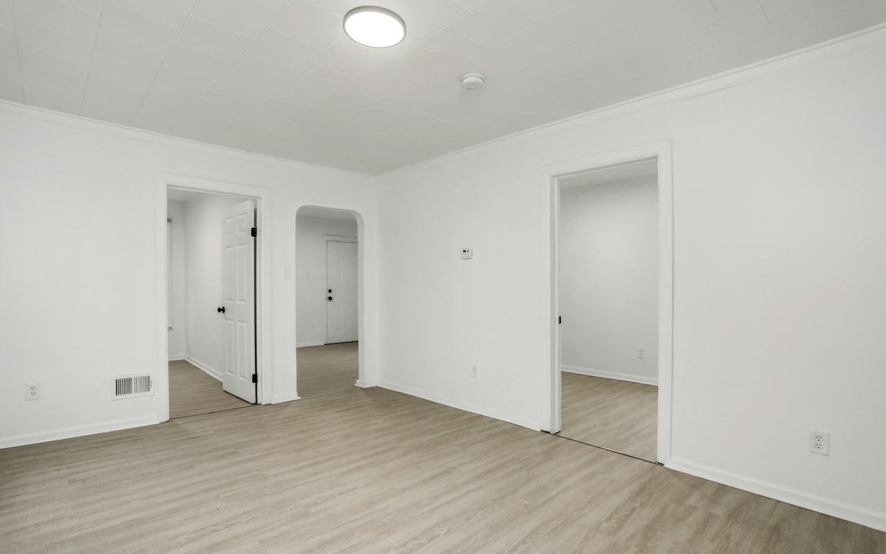 57 Oak Street - Photo 3 of 14