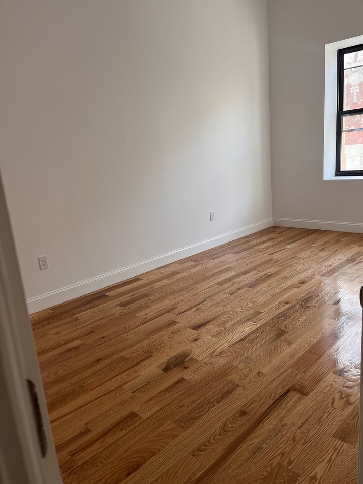 189 Main St #2A - Photo 4 of 7