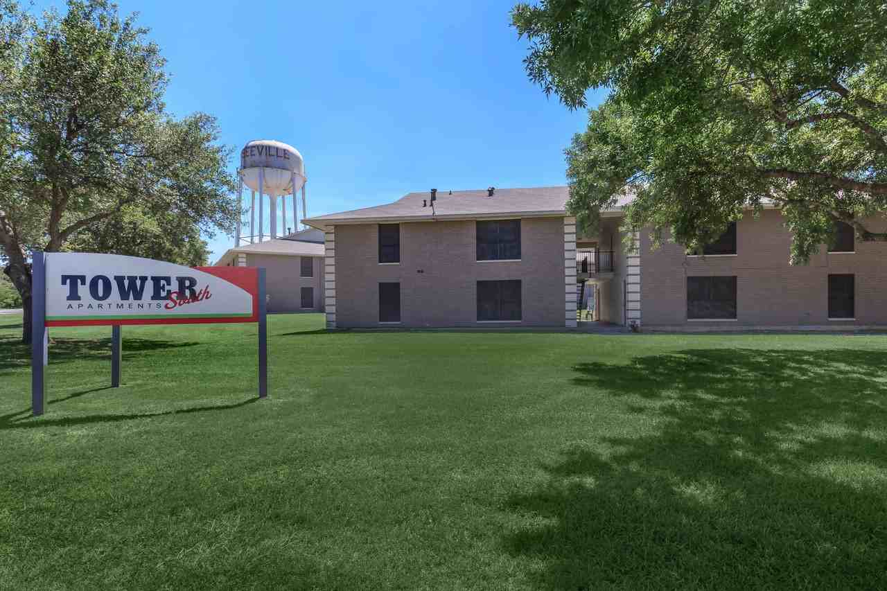 Tower South Apartments - Photo 2 of 18