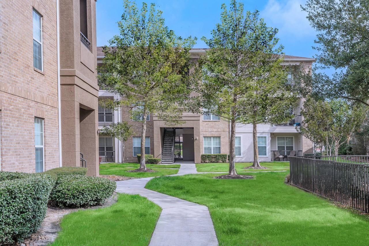 Woodland Point - Photo 3 of 30