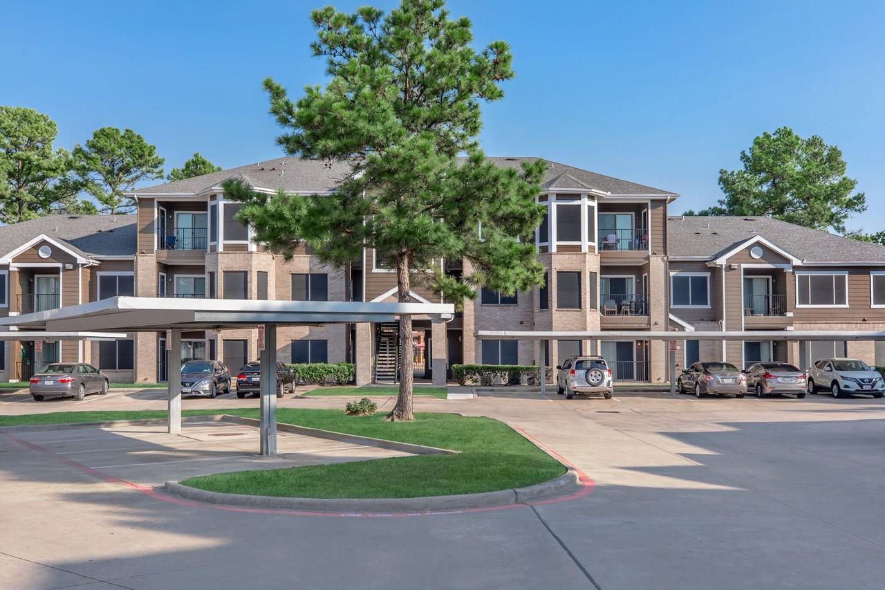 Windsor Cypress - Photo 4 of 27