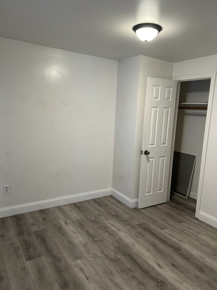 8 Priest Hill Road - Photo 2 of 9