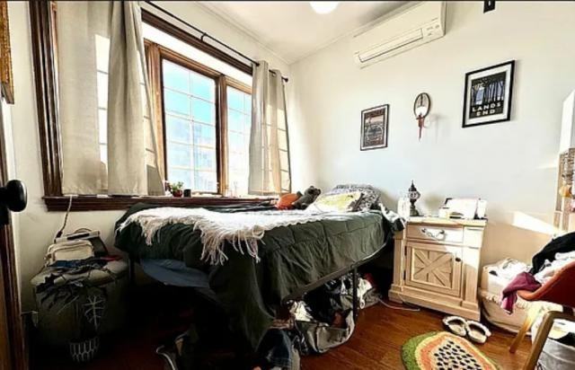 871 Grand Street - Photo 3 of 8