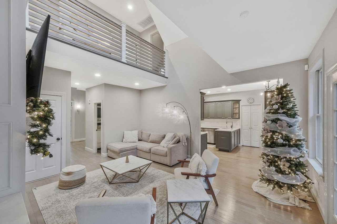 3 Folkstone Dr - Photo 7 of 29