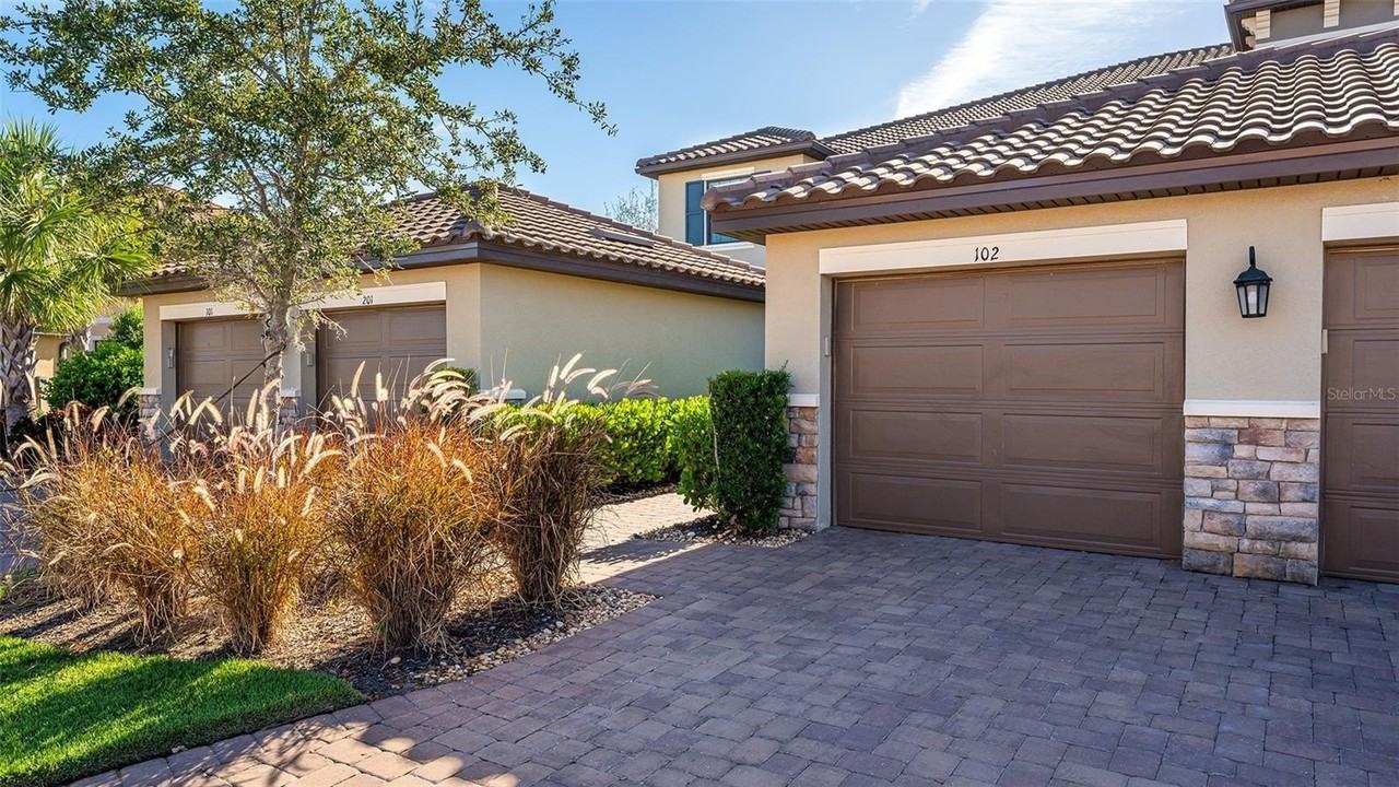 13738 Messina Loop #102 - Photo 3 of 50