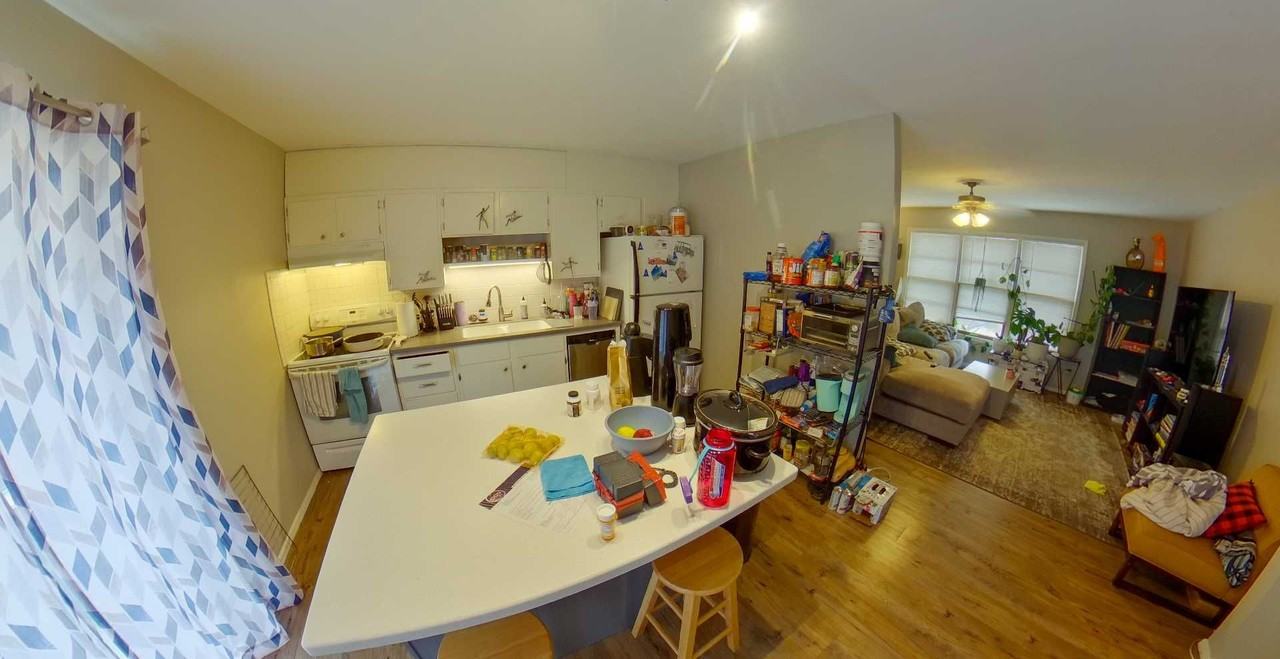 2006 Anderson Ave - Photo 5 of 13