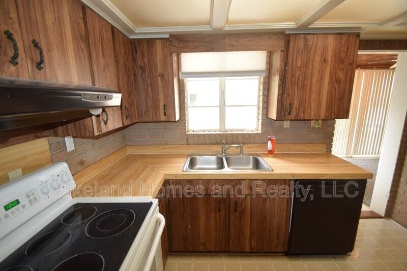 3115 Buckingham Ave - Photo 7 of 30