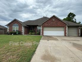 9508 S Country Club Dr - Photo 1 of 1