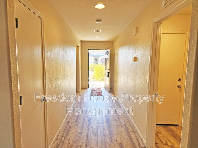 3544 E Marathon Dr - Photo 2 of 29