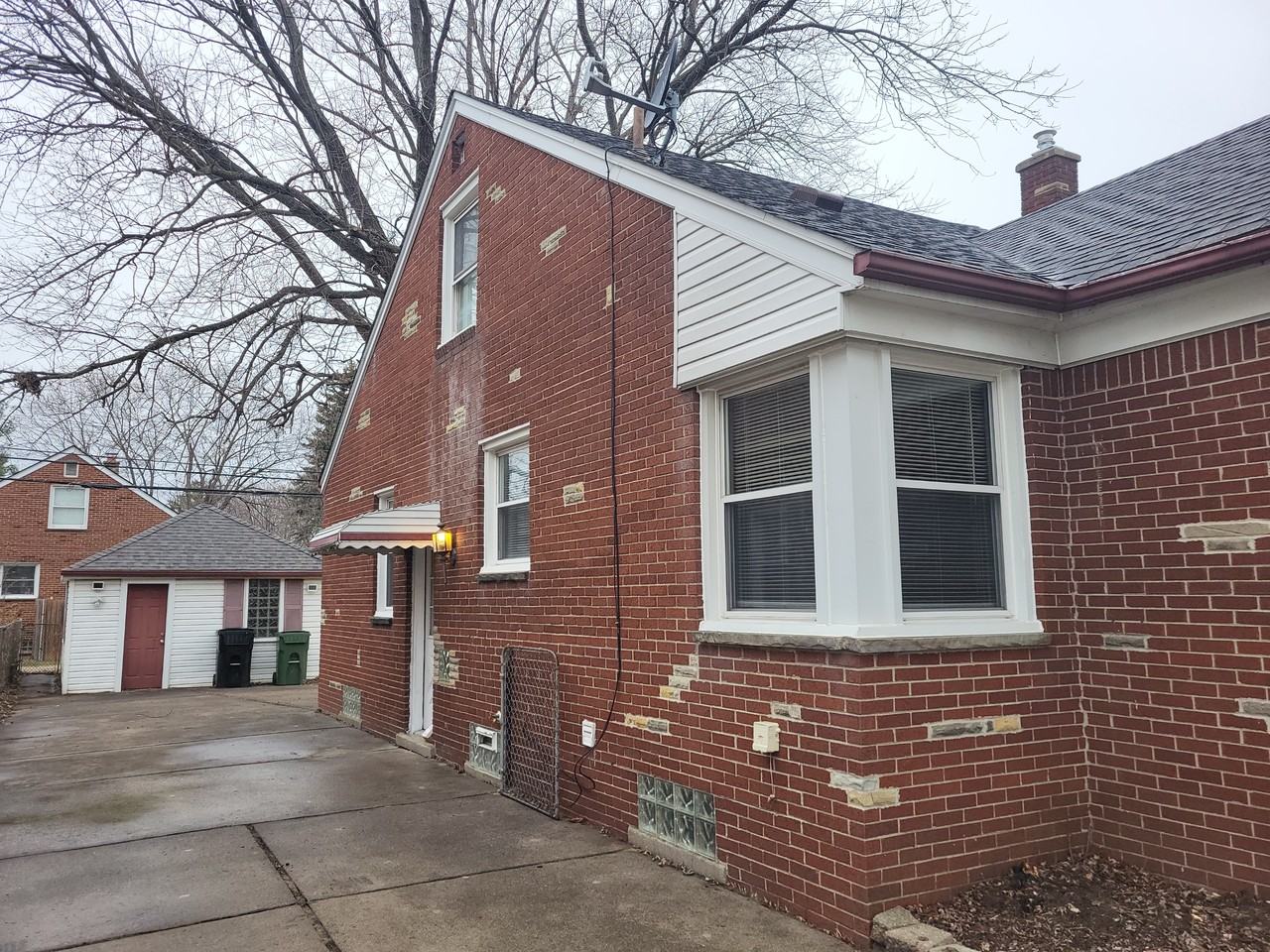 7734 Rosedale Blvd - Photo 2 of 18
