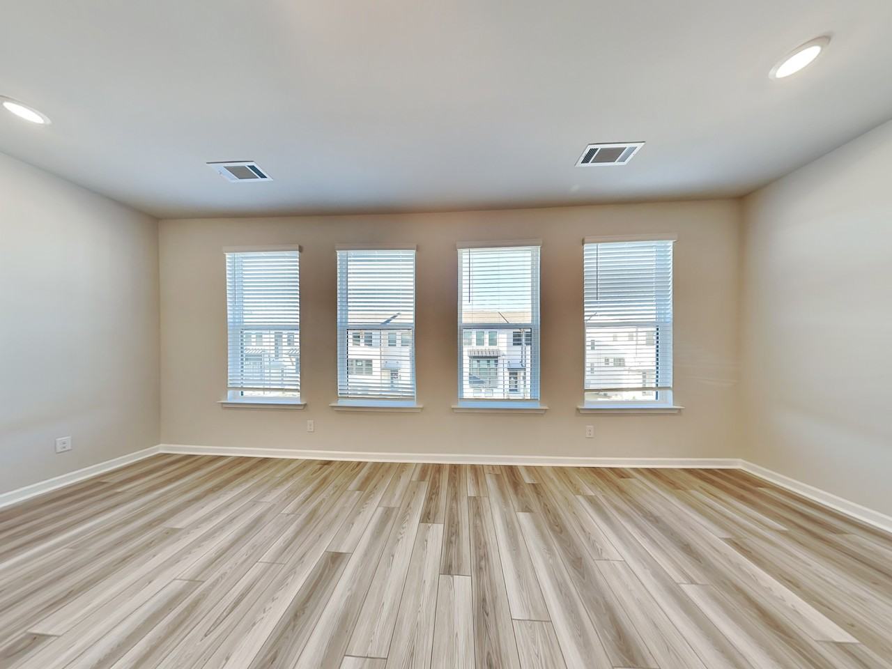 321 Sammon Way - Photo 5 of 22