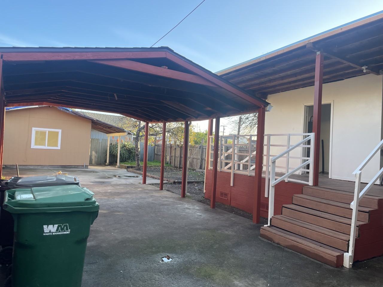 1526 92nd Ave #NA - Photo 2 of 10