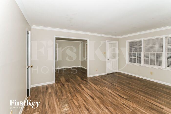 4983 Loch Lomond Rd - Photo 2 of 16
