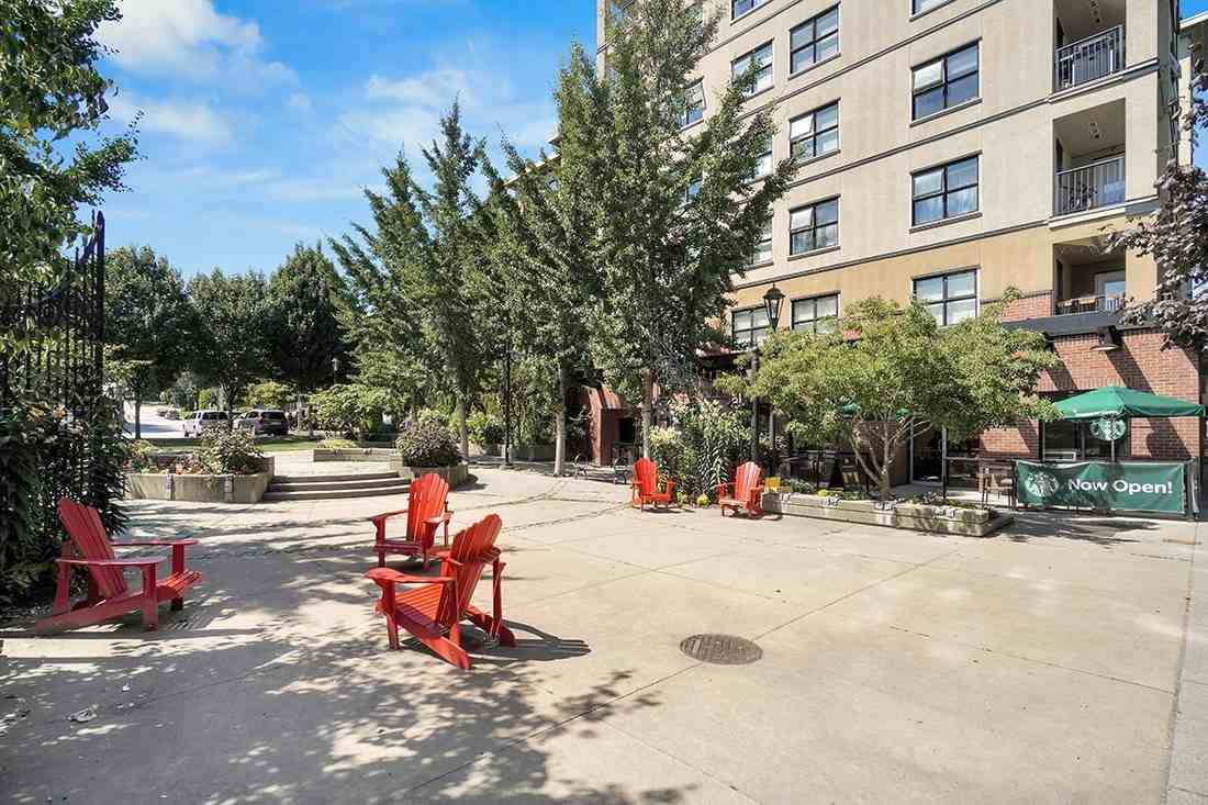 408 East Columbia Street - Photo 15