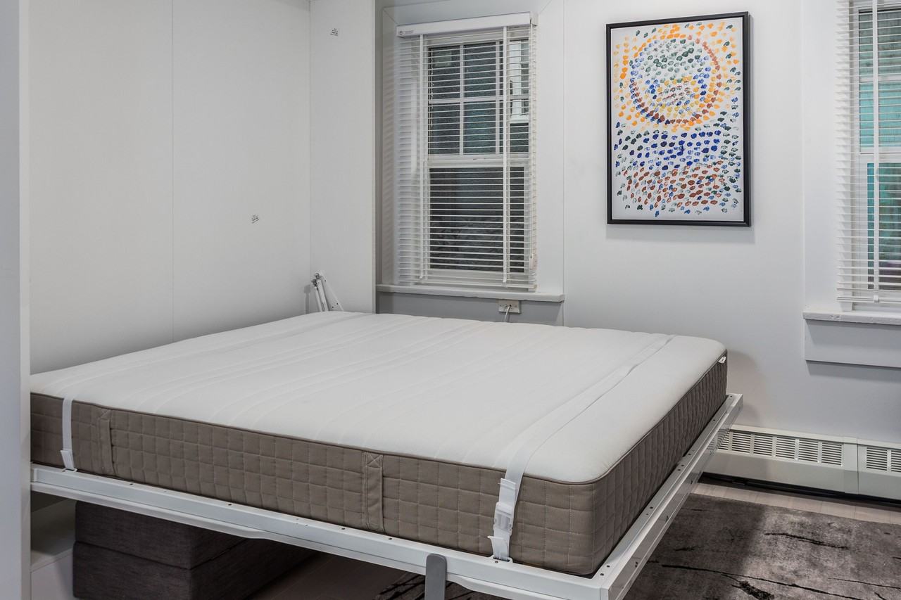 1425 Haro Street #105 - Photo 4 of 15