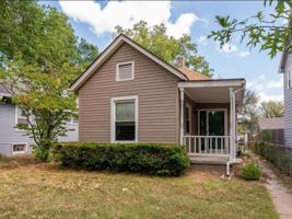 featured image of 1242 Southwest Wayne Avenue