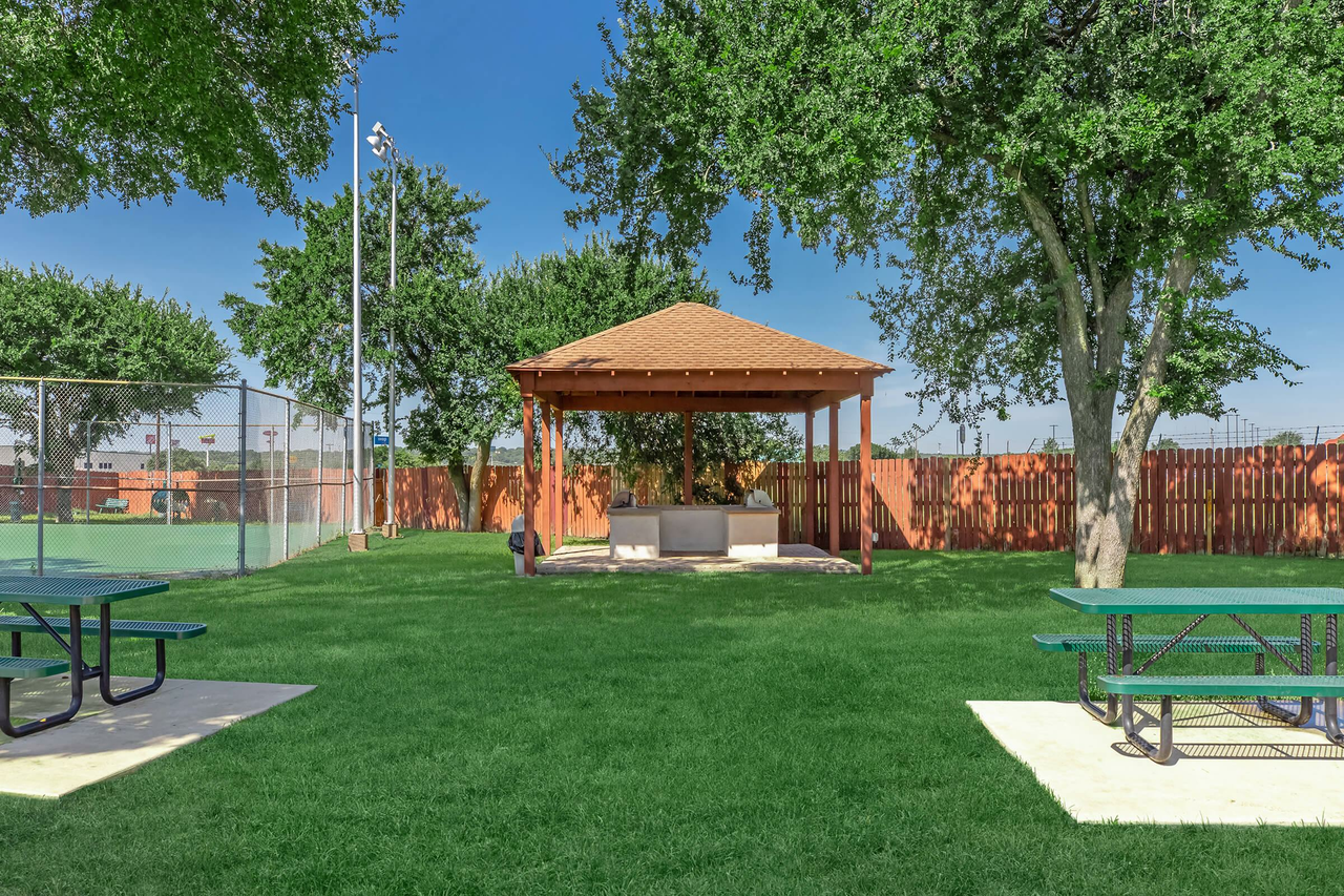 Rolling Hills - Photo 3 of 23