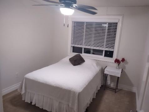 5772 Garden Grove Blvd #651