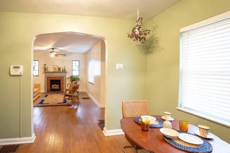 6238 Corbly Rd - Photo 3 of 14