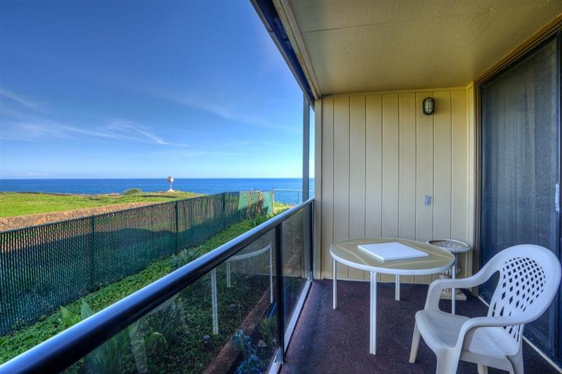 1661 Peʻe Road - Photo 3 of 18