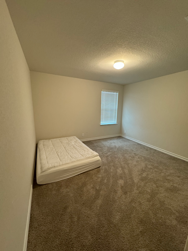 815 Rolling Riv - Photo 2 of 4