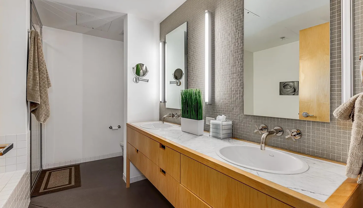 2100 16th Street #402 - Photo 4 of 18