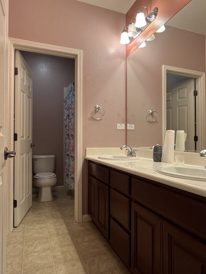 1037 Morning Glory Way #NA - Photo 7 of 12