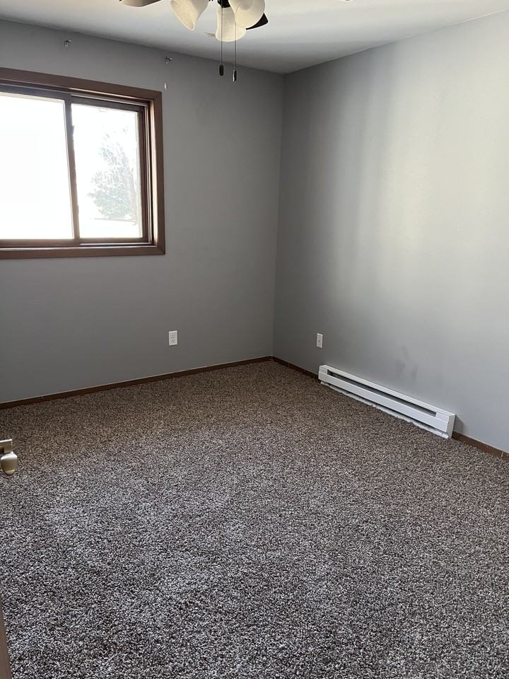307 E Green Meadow Dr #NA - Photo 7 of 8
