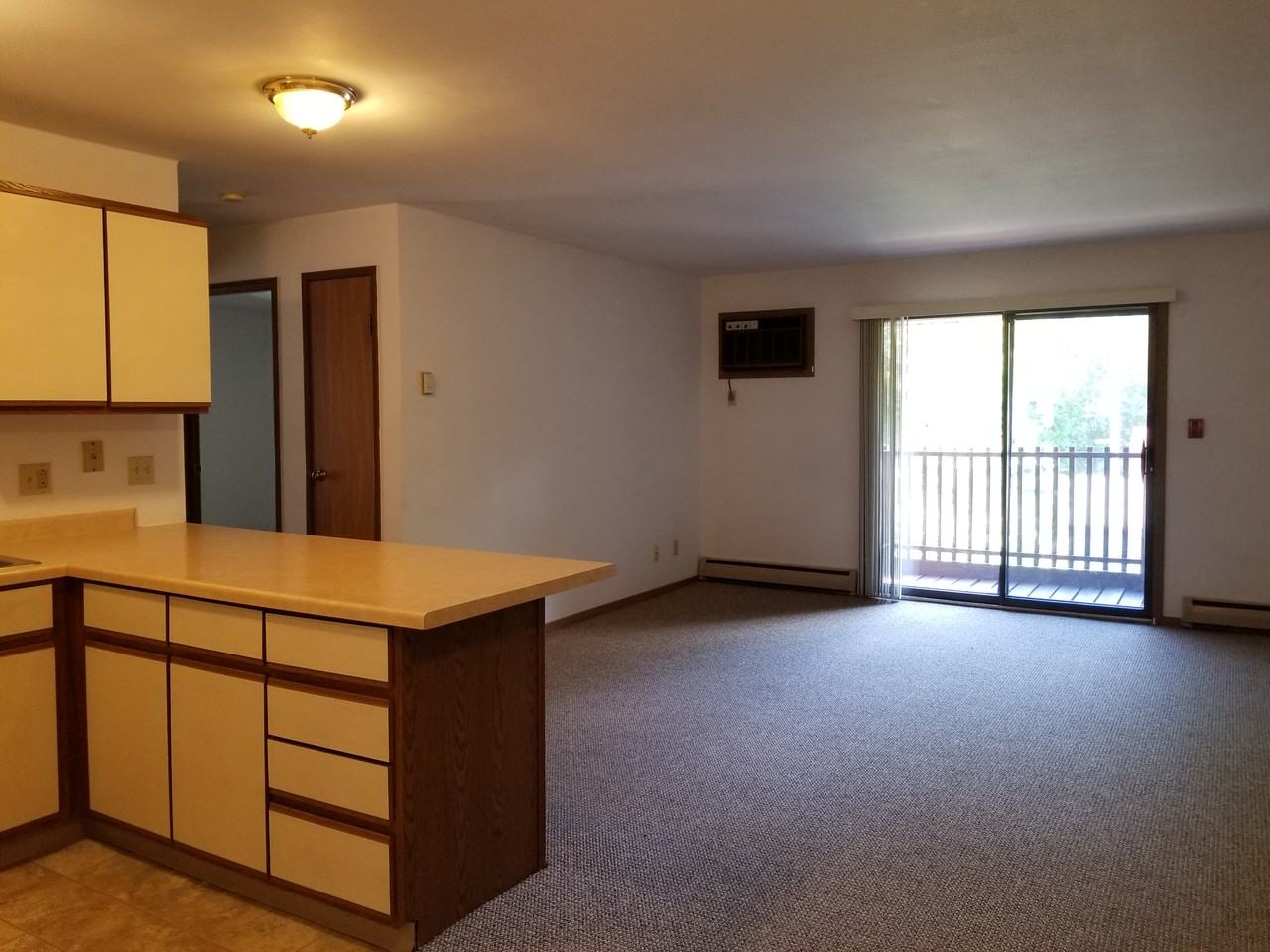 927 Churchill St #E6 - Photo 2 of 15