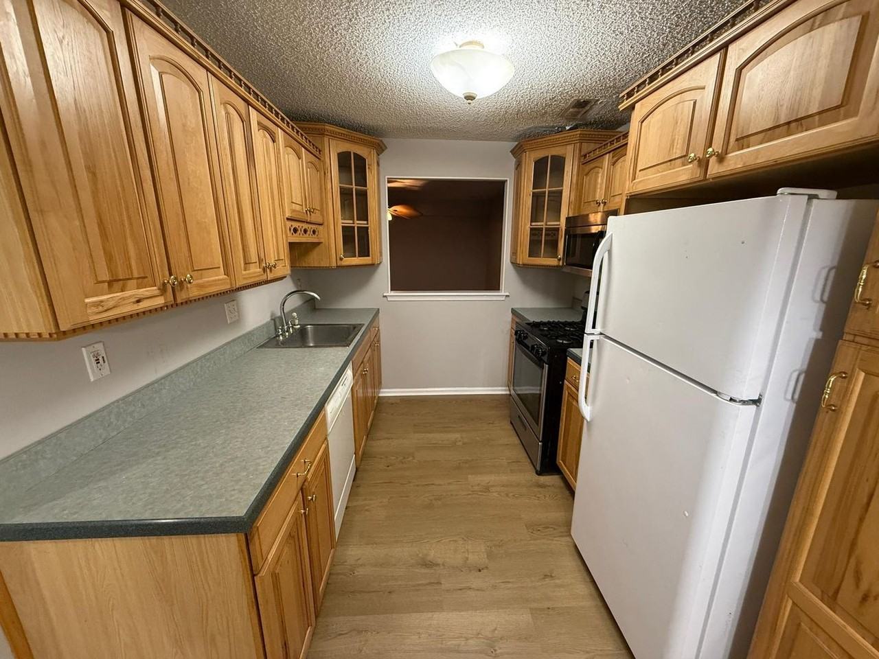 107 Covered Bridge Ct - Photo 4 of 20