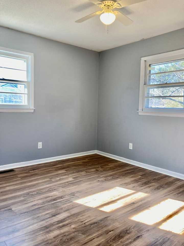 316 Cougar Ln - Photo 4 of 11